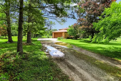 2760 S Morristown Pike Greenfield IN 46140