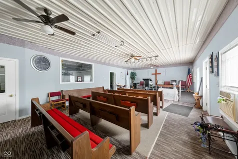 1647 N County Road 425 E Avon IN 46123