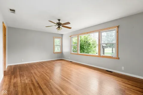 1647 N County Road 425 E Avon IN 46123