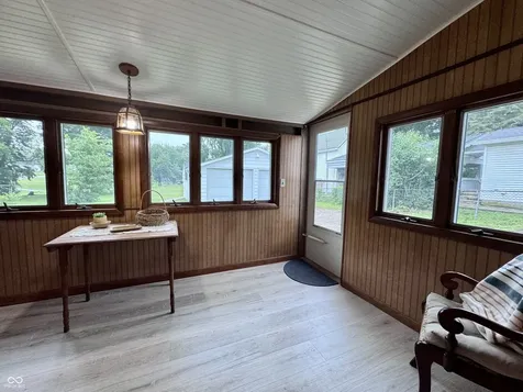 809 Curtis Crawfordsville IN 47933