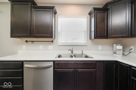 437 Thunderwood Drive Greenfield IN 46140