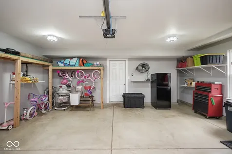437 Thunderwood Drive Greenfield IN 46140