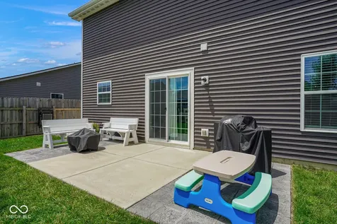 437 Thunderwood Drive Greenfield IN 46140