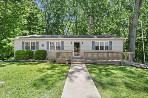 1855 W Shore Drive Martinsville IN 46151
