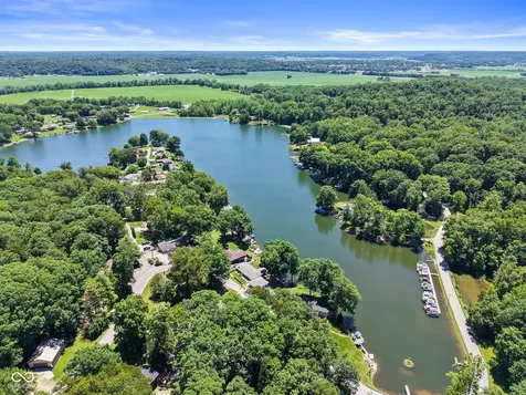 1855 W Shore Drive Martinsville IN 46151