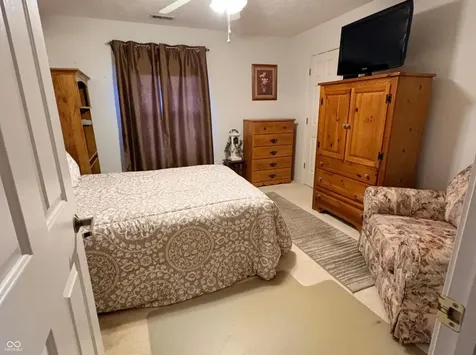 890 Millbrook Drive Avon IN 46123