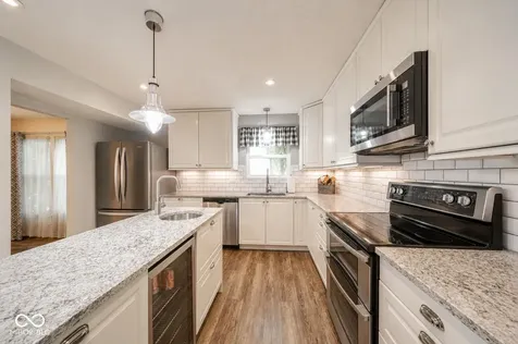 8540 Castle Ridge Lane Indianapolis IN 46256