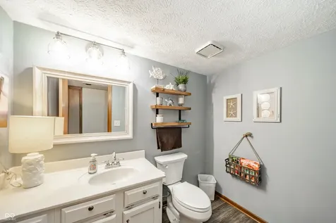 8540 Castle Ridge Lane Indianapolis IN 46256