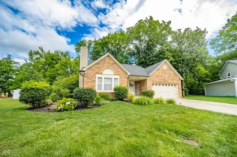 8540 Castle Ridge Lane Indianapolis IN 46256