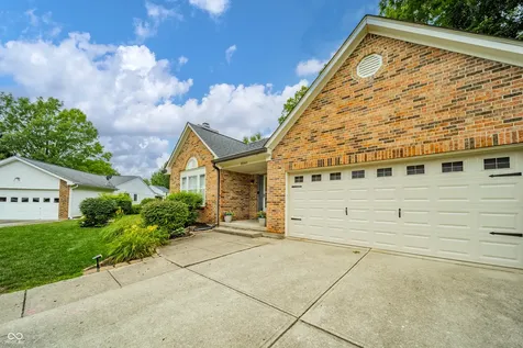 8540 Castle Ridge Lane Indianapolis IN 46256
