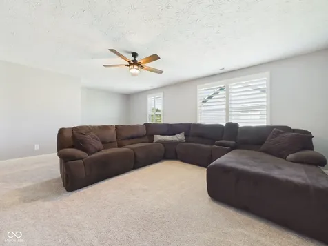 6842 Bladstone Road Noblesville IN 46062