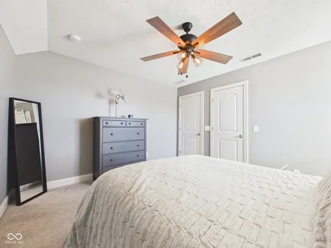 6842 Bladstone Road Noblesville IN 46062