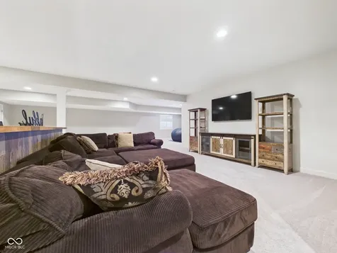 6842 Bladstone Road Noblesville IN 46062