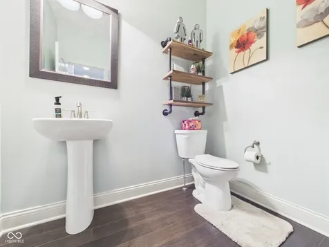 6842 Bladstone Road Noblesville IN 46062