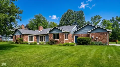255 Camden Drive Zionsville IN 46077