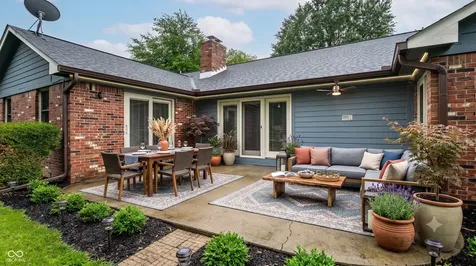 255 Camden Drive Zionsville IN 46077