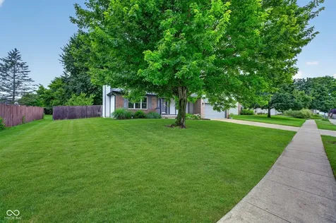 6416 Apple Cider Avon IN 46123