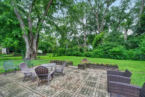2522 Parr Drive Indianapolis IN 46220
