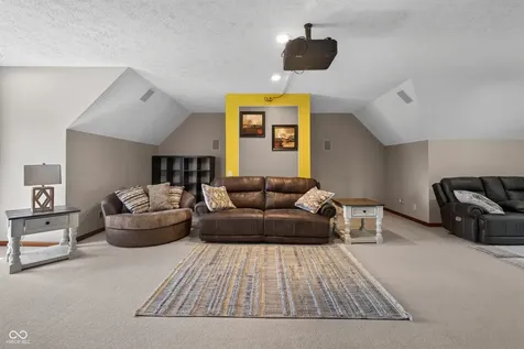 574 Grayburn Court Terre Haute IN 47802