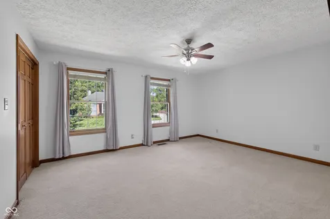574 Grayburn Court Terre Haute IN 47802