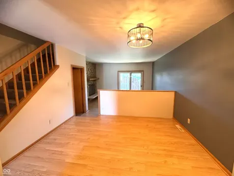 3177 Sycamore Drive Columbus IN 47203