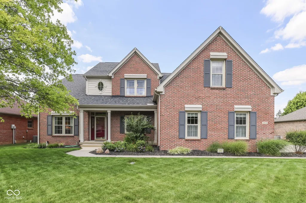 4814 Goldenrain Court Indianapolis IN 46237