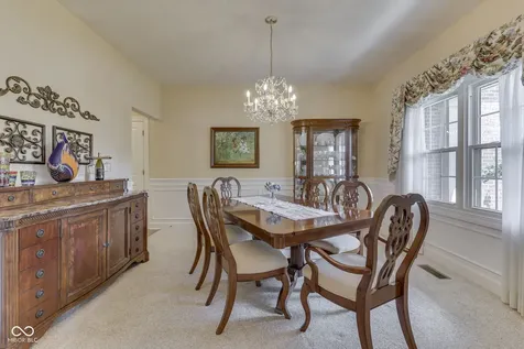 4814 Goldenrain Court Indianapolis IN 46237