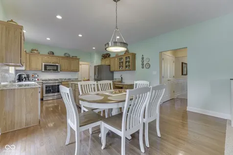 4814 Goldenrain Court Indianapolis IN 46237