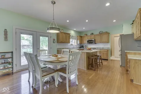 4814 Goldenrain Court Indianapolis IN 46237