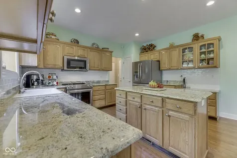 4814 Goldenrain Court Indianapolis IN 46237