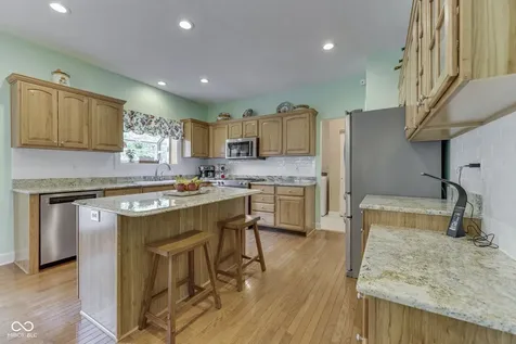 4814 Goldenrain Court Indianapolis IN 46237