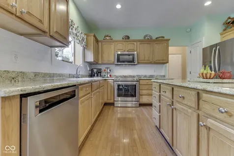 4814 Goldenrain Court Indianapolis IN 46237