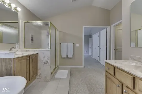 4814 Goldenrain Court Indianapolis IN 46237