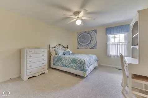 4814 Goldenrain Court Indianapolis IN 46237
