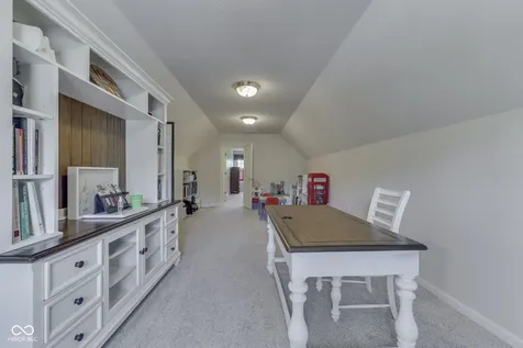 4814 Goldenrain Court Indianapolis IN 46237