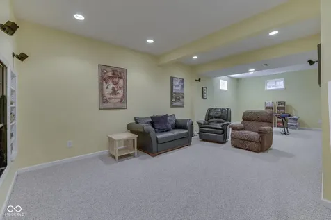 4814 Goldenrain Court Indianapolis IN 46237