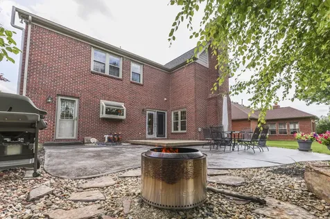 4814 Goldenrain Court Indianapolis IN 46237