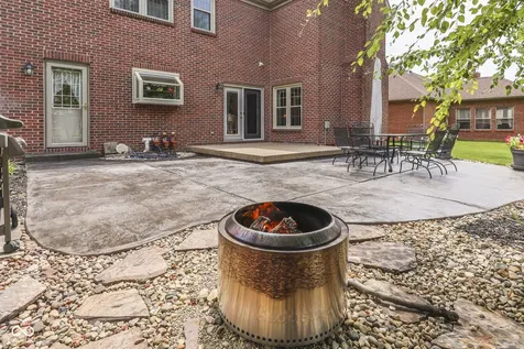 4814 Goldenrain Court Indianapolis IN 46237