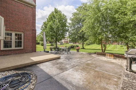 4814 Goldenrain Court Indianapolis IN 46237