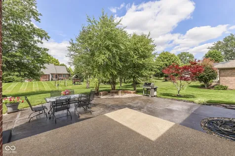 4814 Goldenrain Court Indianapolis IN 46237