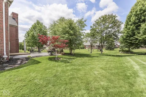 4814 Goldenrain Court Indianapolis IN 46237