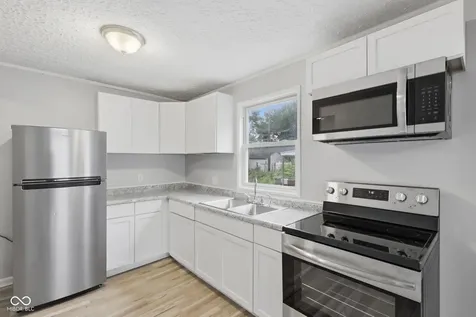 2246 N Goodlet Avenue Indianapolis IN 46222