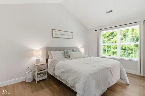 2922 Brooks Bend Drive Carmel IN 46032