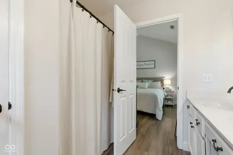 2922 Brooks Bend Drive Carmel IN 46032
