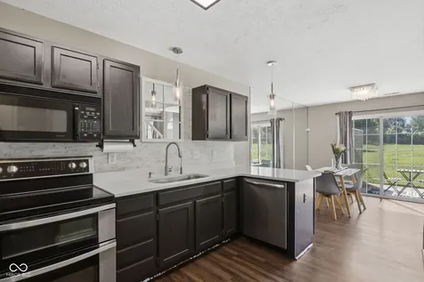 6562 Prestwick-d Court Indianapolis IN 46214
