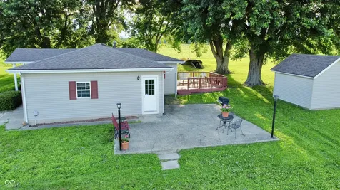 2270 W 840 S Covington IN 47932