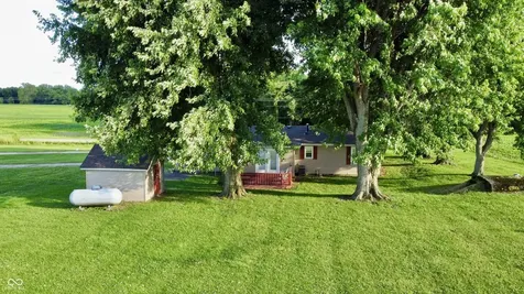 2270 W 840 S Covington IN 47932