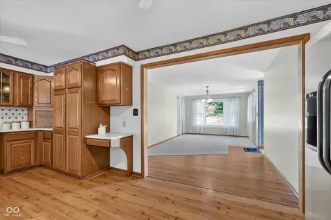 9305 E Thompson Road Indianapolis IN 46239