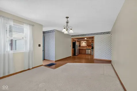 9305 E Thompson Road Indianapolis IN 46239