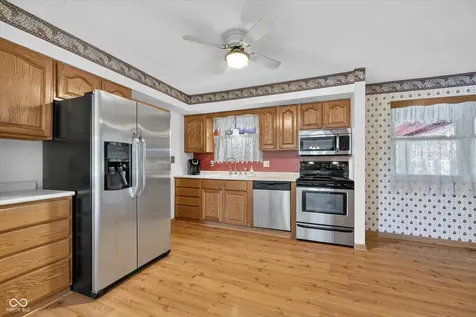 9305 E Thompson Road Indianapolis IN 46239